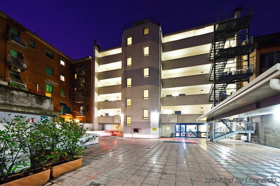 Autosole 2 Hotell Milano Eksteriør bilde